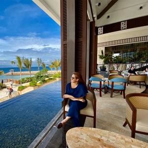 Meet your Posher, Editha